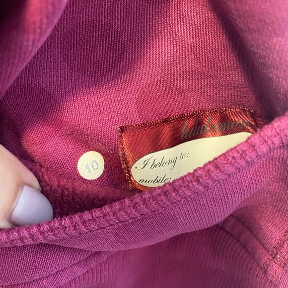 Lululemon scuba zip up Size 10 - Picture 3 of 3